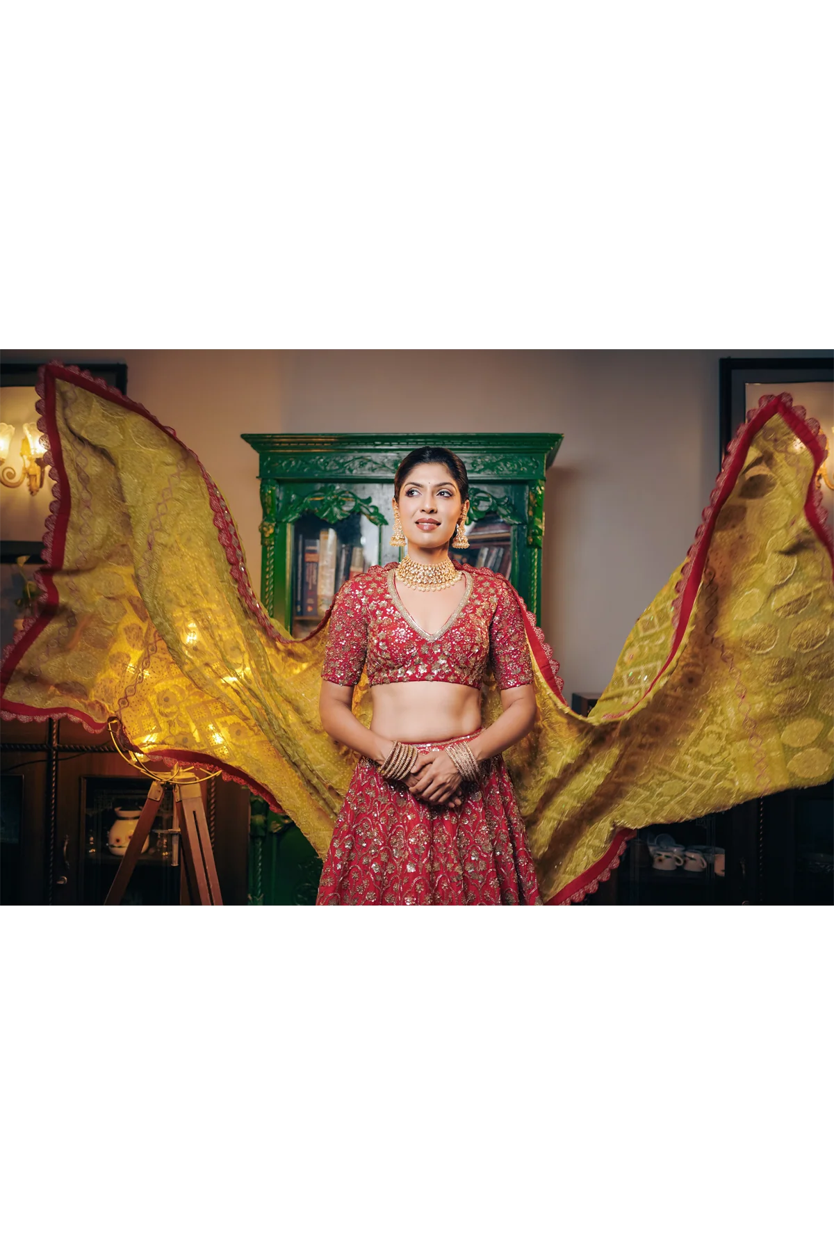 Classic Handloom Banarasi Bridal Lehenga - Image 3
