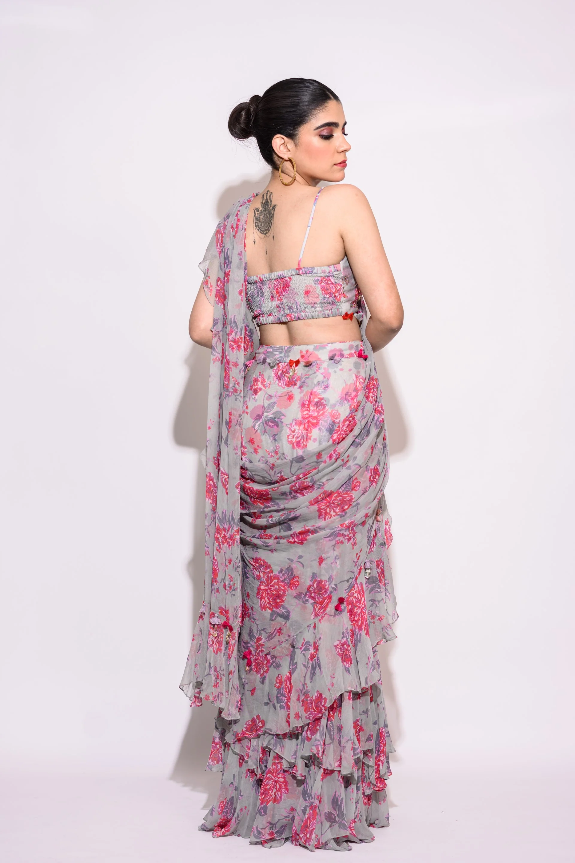 Grey Saree - Image 3