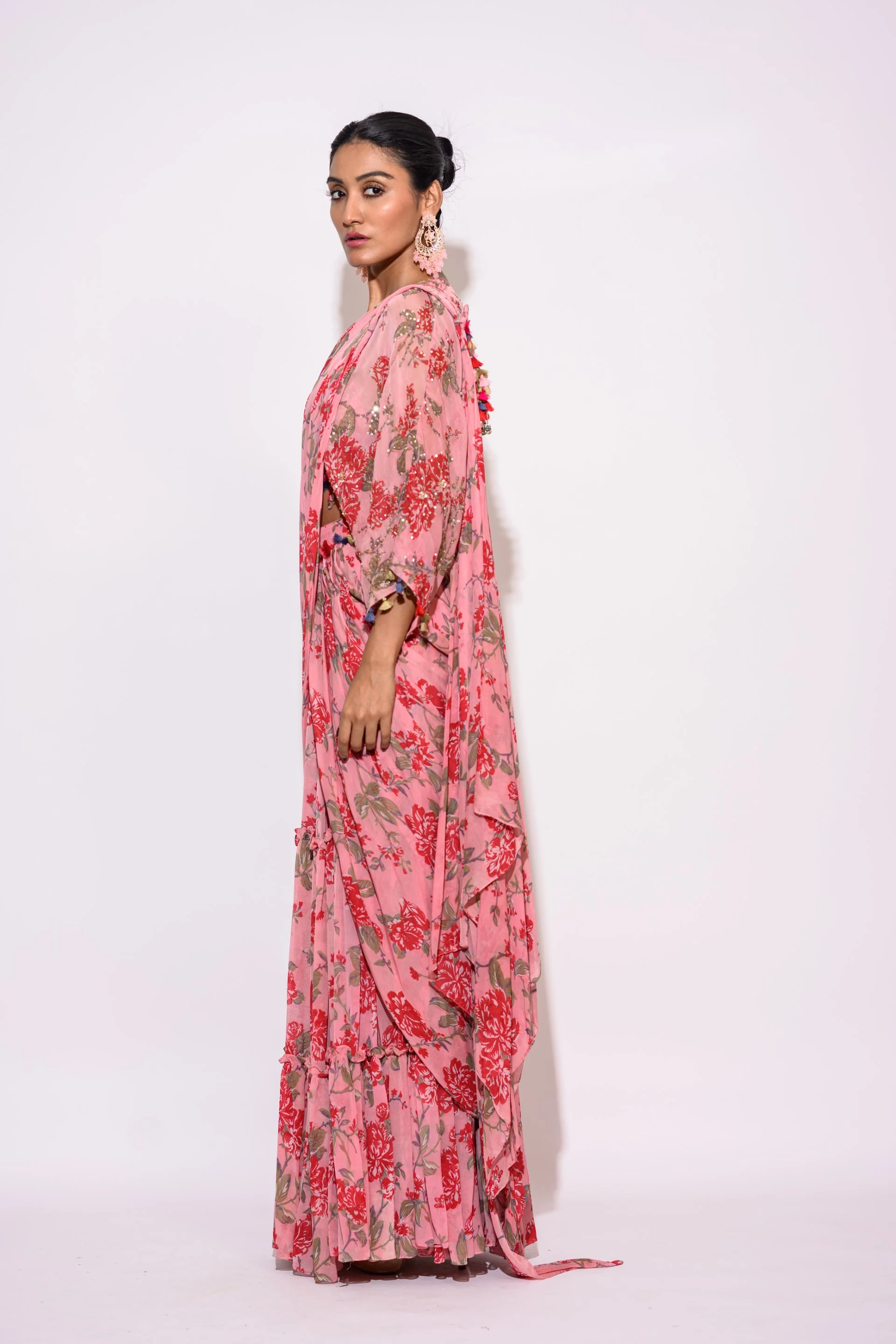 Printed Pink Draped Saree - Image 3